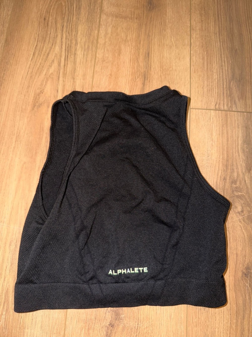 Alphalete Black Cropped Performance Tank Top